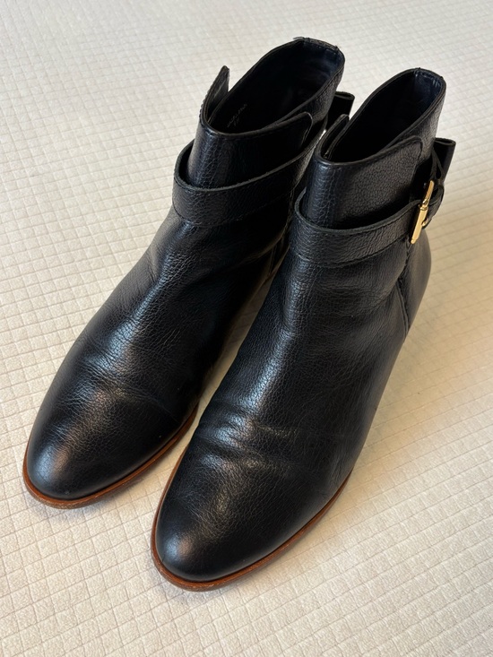 kate spade Shoes - Kate Spade black leather bow accent ankle boots